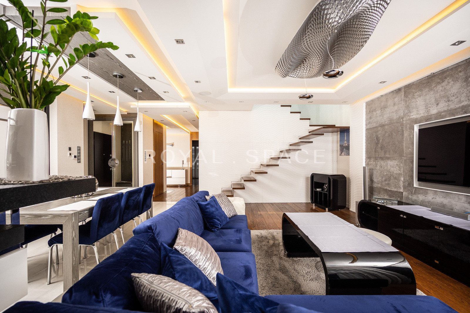 Apartament z tarasem i ogrodem zimowym na dachu!