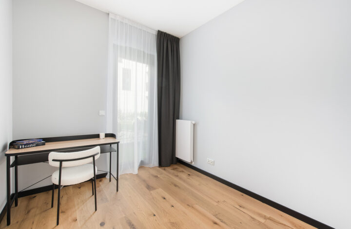 Stylish Apartment with Private Gardens | NOHO