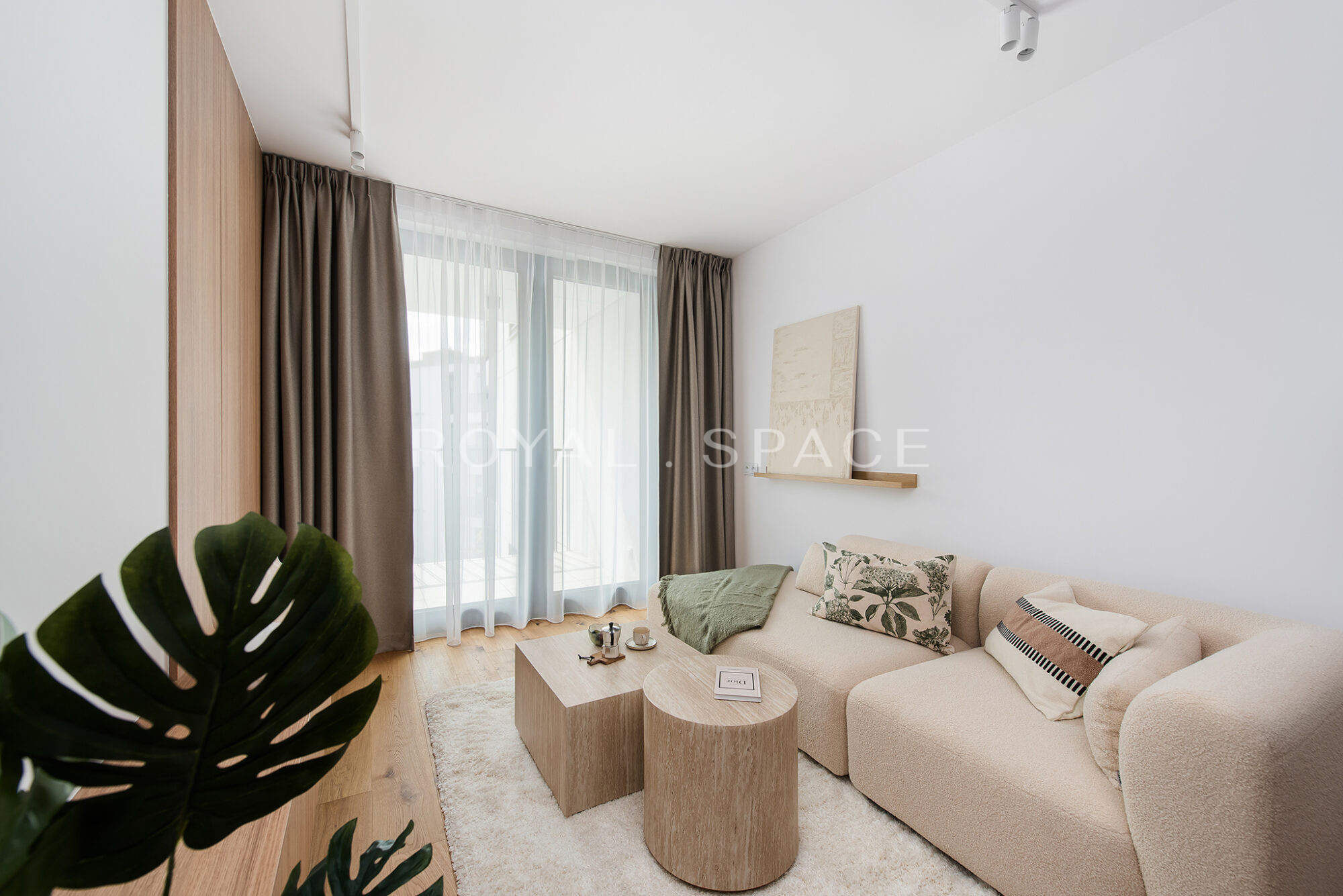 Jasny apartament z balkonem | Młyny Mogilska