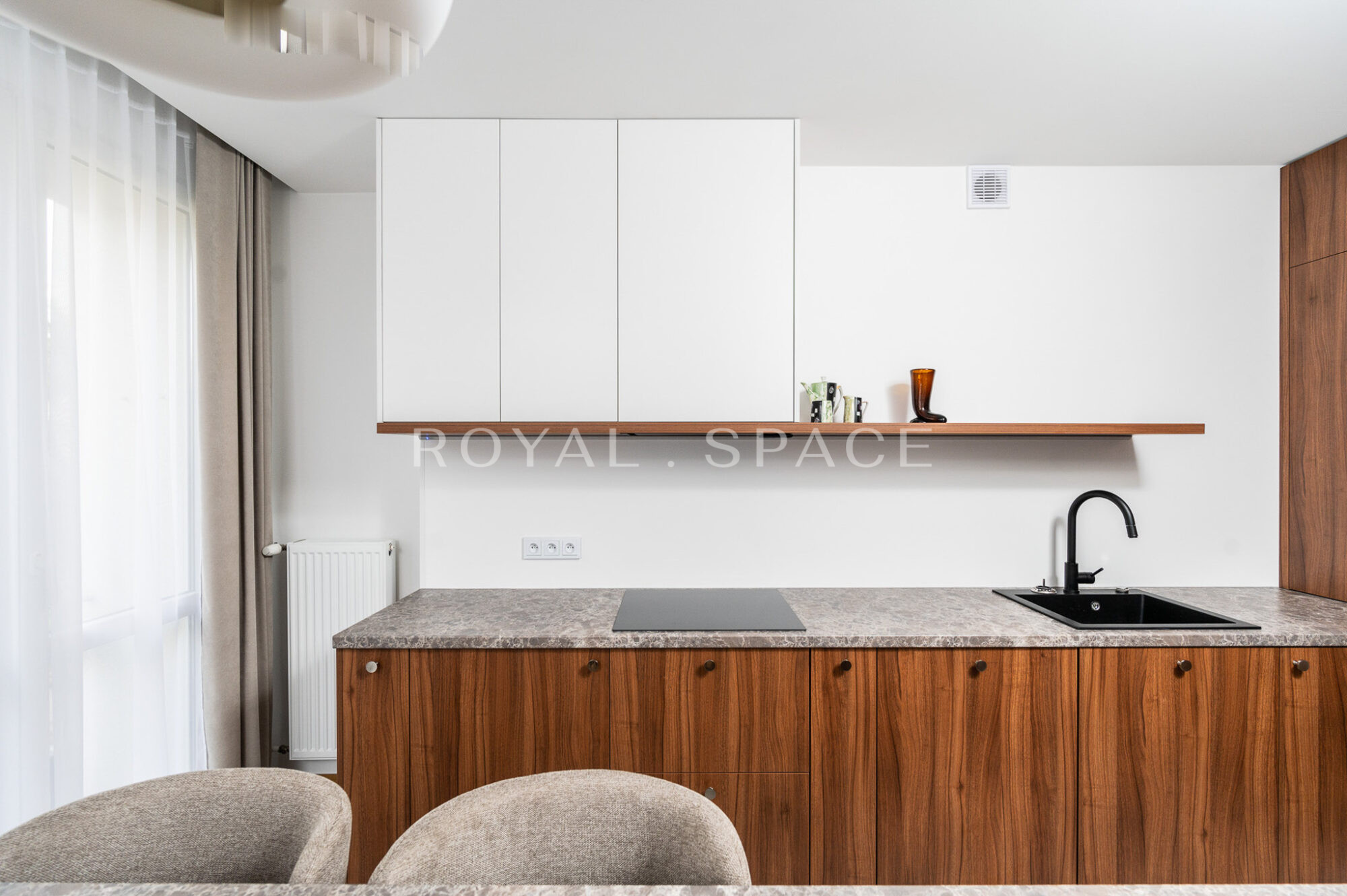 Mid-century style apartment in the center!