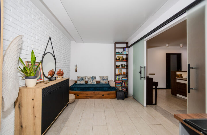 4-Room Apartment Near Bagry Lagoon