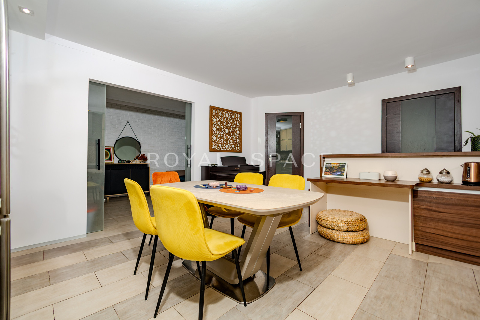 4-Room Apartment Near Bagry Lagoon