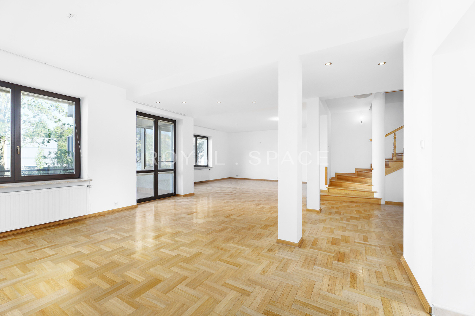 Spacious house in the center of Wola Justowska!