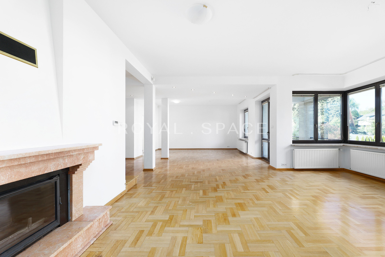 Spacious house in the center of Wola Justowska!