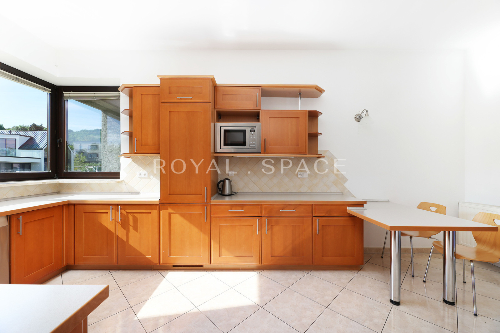 Spacious house in the center of Wola Justowska!