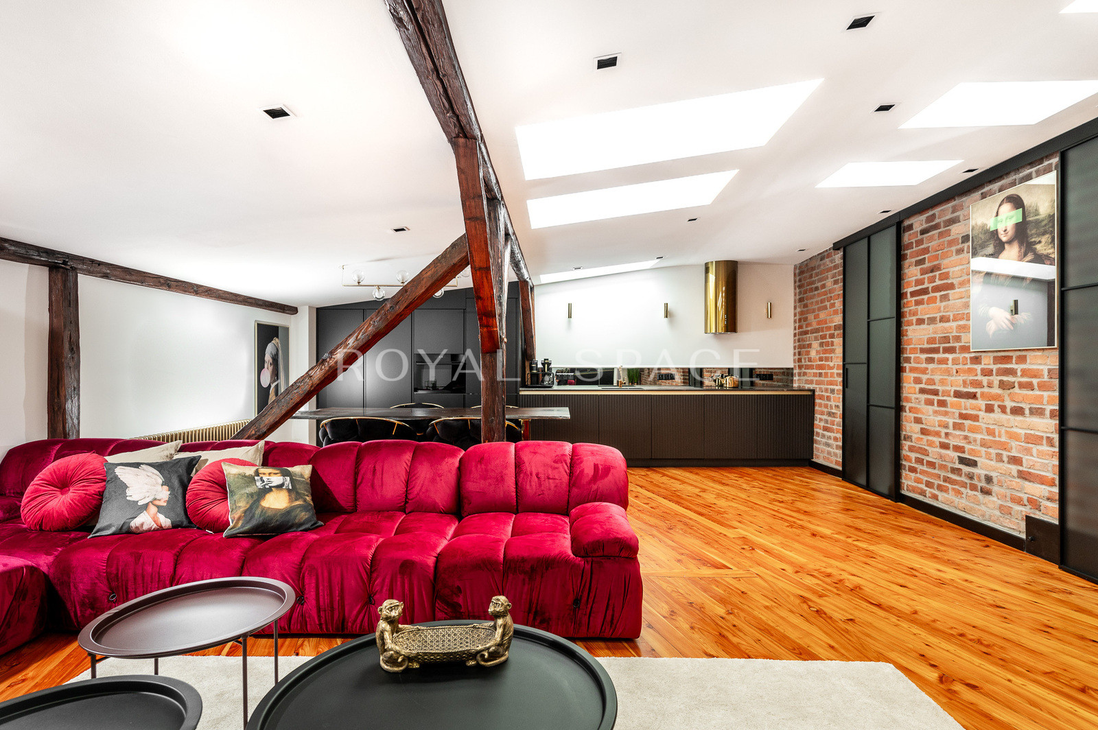 Designer Apt | City centre | Sauna and Jacuzzi!
