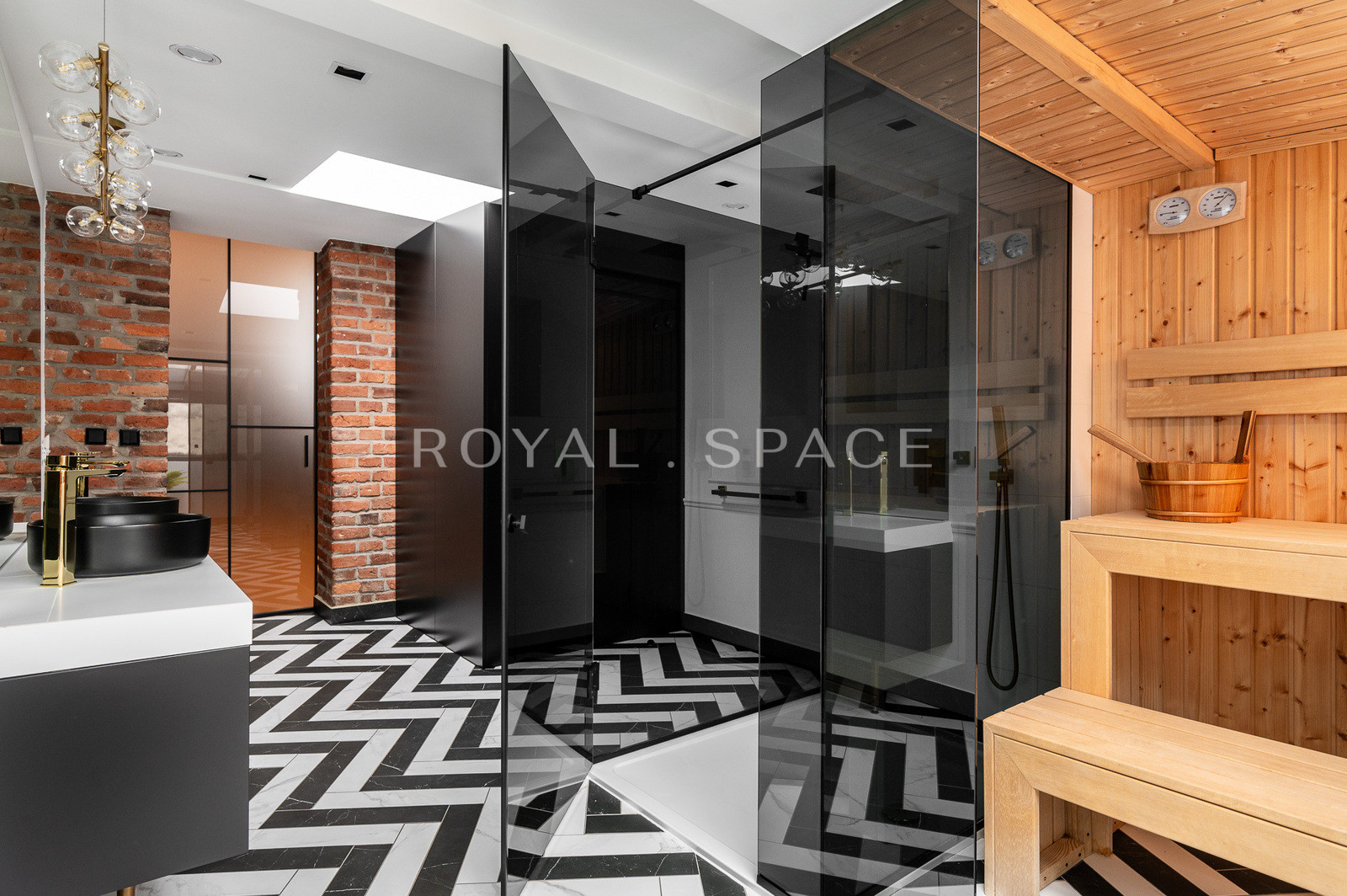 Designer Apt | City centre | Sauna and Jacuzzi!