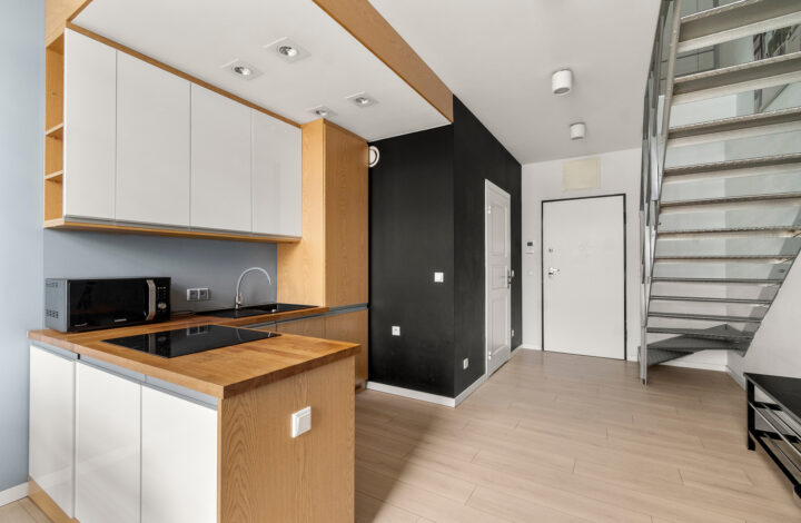 Duplex loft with A/C | Qbik Mokotów