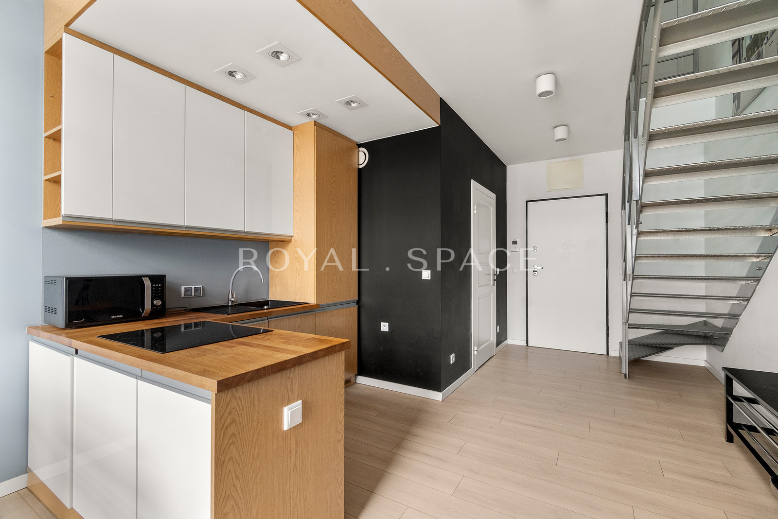 Duplex loft with A/C | Qbik Mokotów
