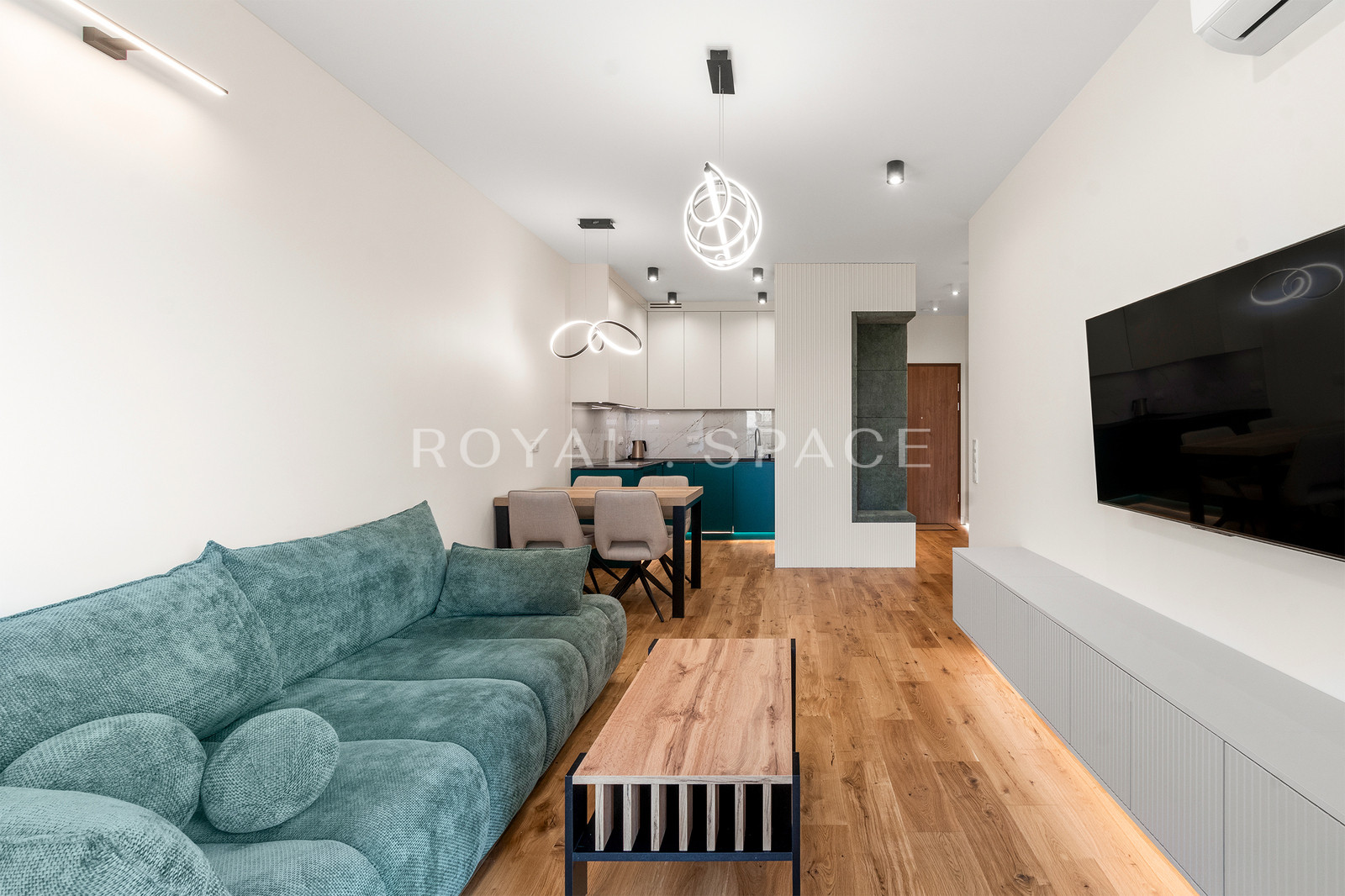 High-standard apartment in New Praga