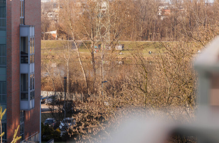 Kawalerka na ostatnim piętrze z widokiem na Wawel