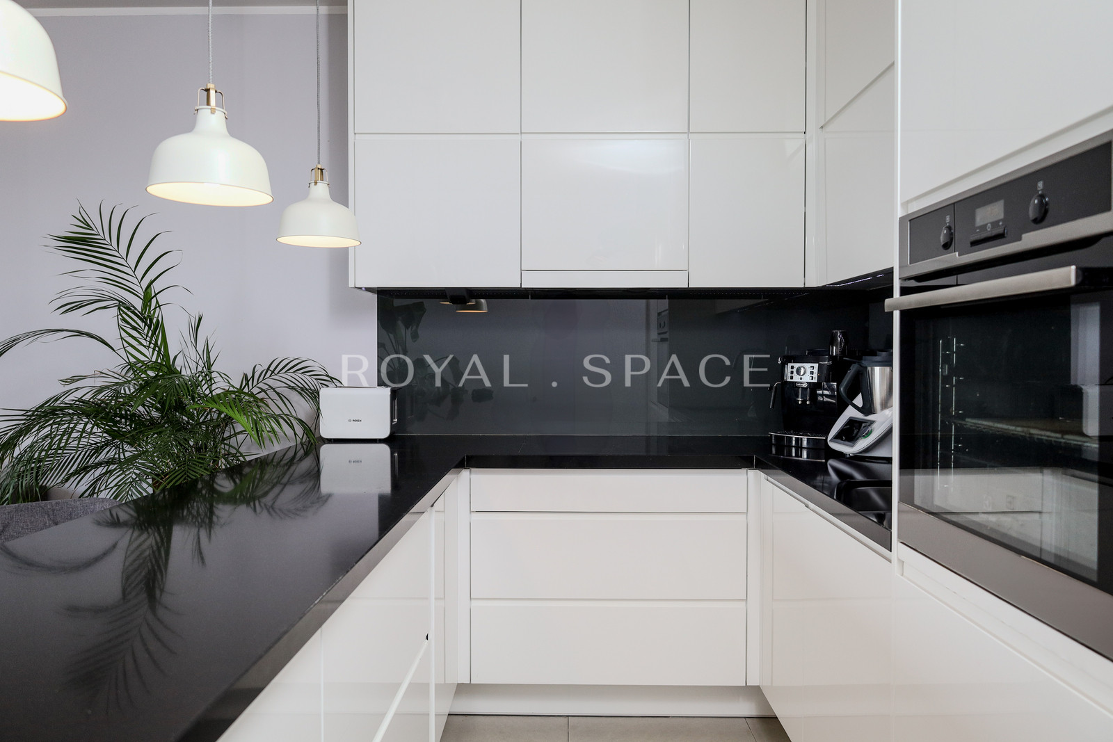 Stylowy apartament z 2 balkonami | MOCAK