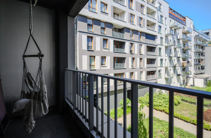 Stylowy apartament z 2 balkonami | MOCAK