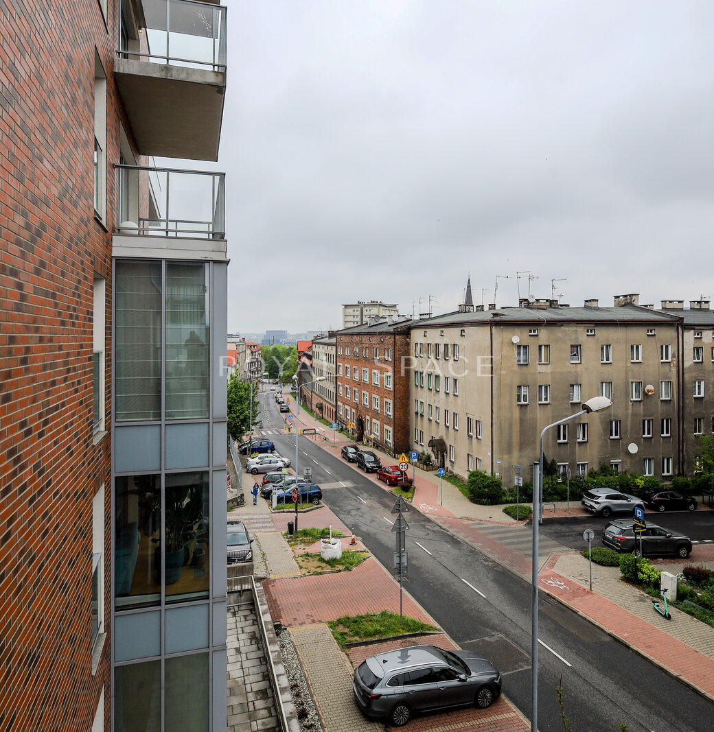 Nowoczesne mieszkanie z balkonem | Śródmieście
