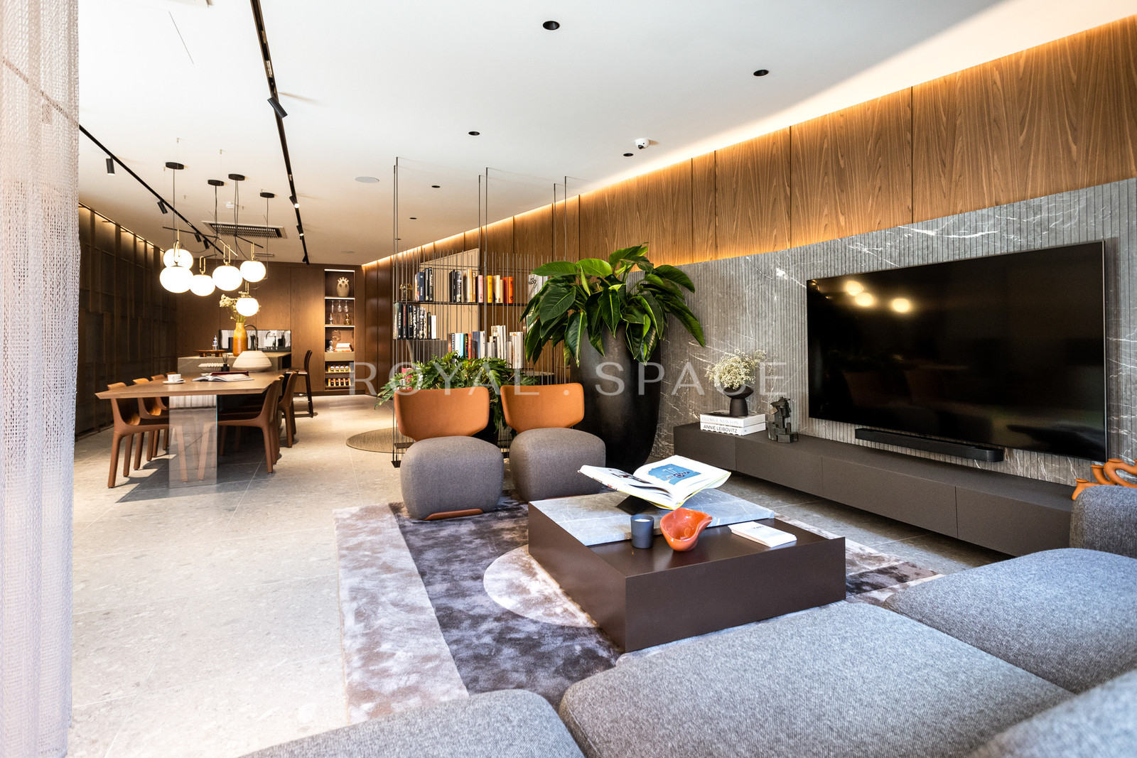Penthouse | 10 piętro | Południe i Zachód | 300 cm