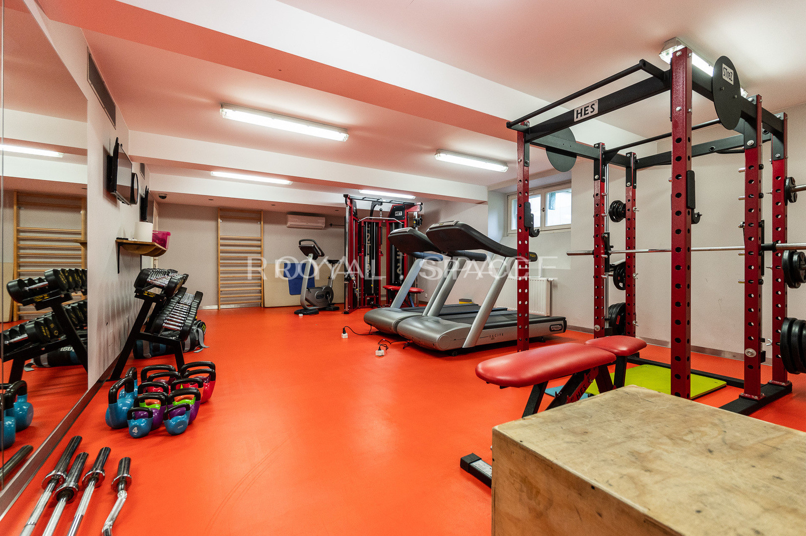 Apartament w kamienicy | przy Plantach
