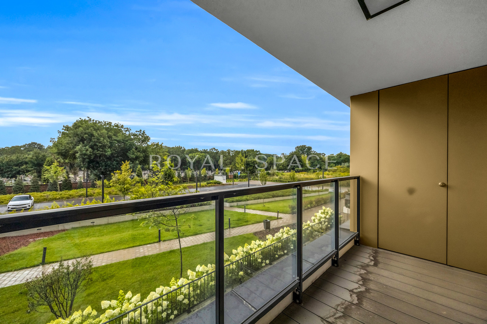 Designerski apartament z loggią | Wola