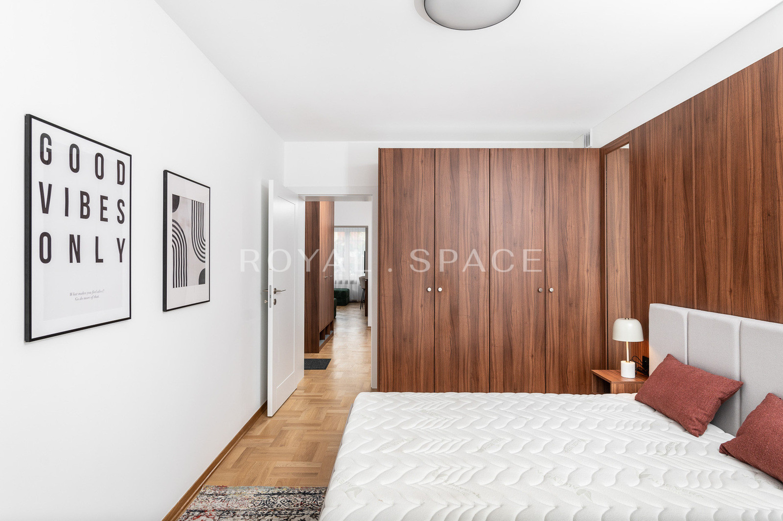 Mid-century style apartment in the center!