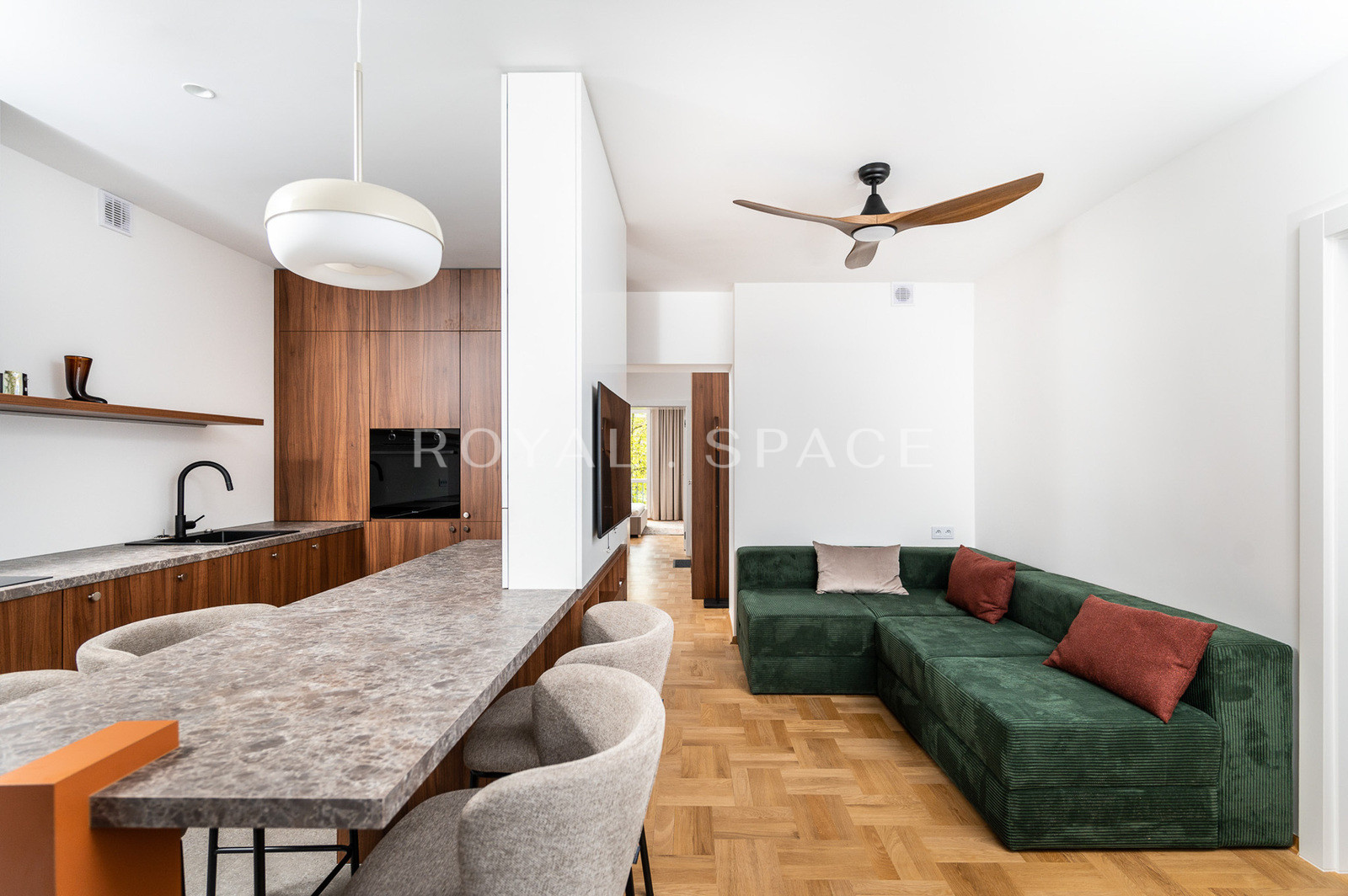 Mid-century style apartment in the center!