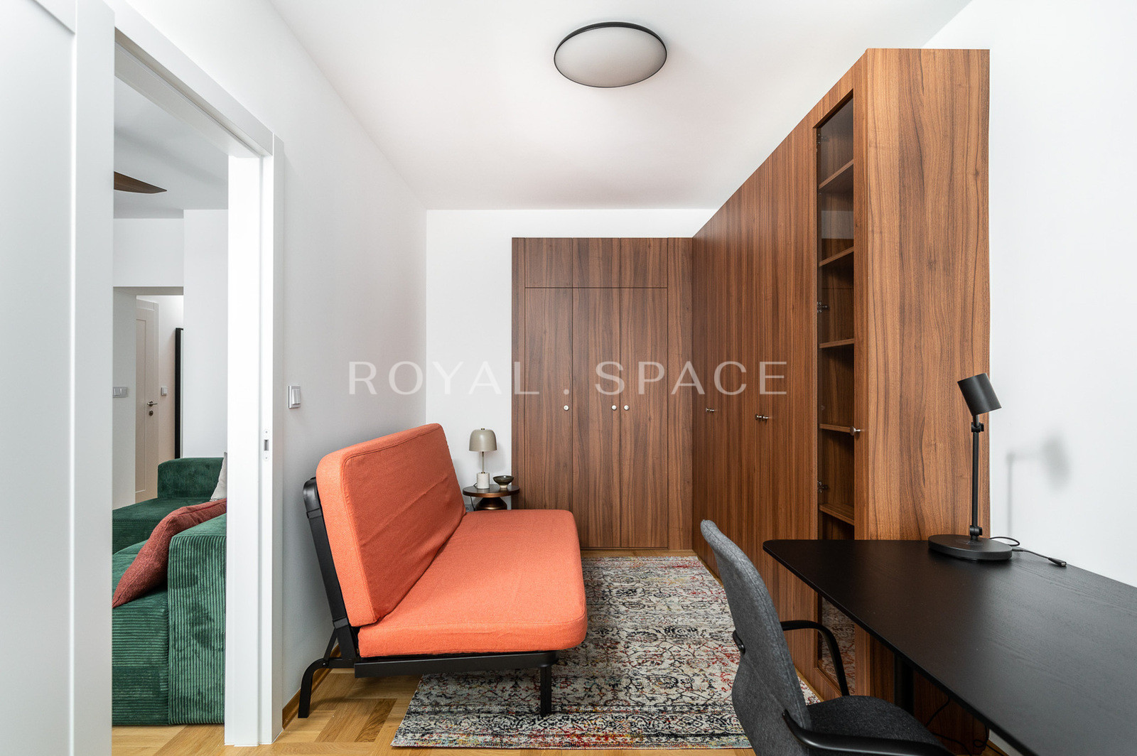 Mid-century style apartment in the center!