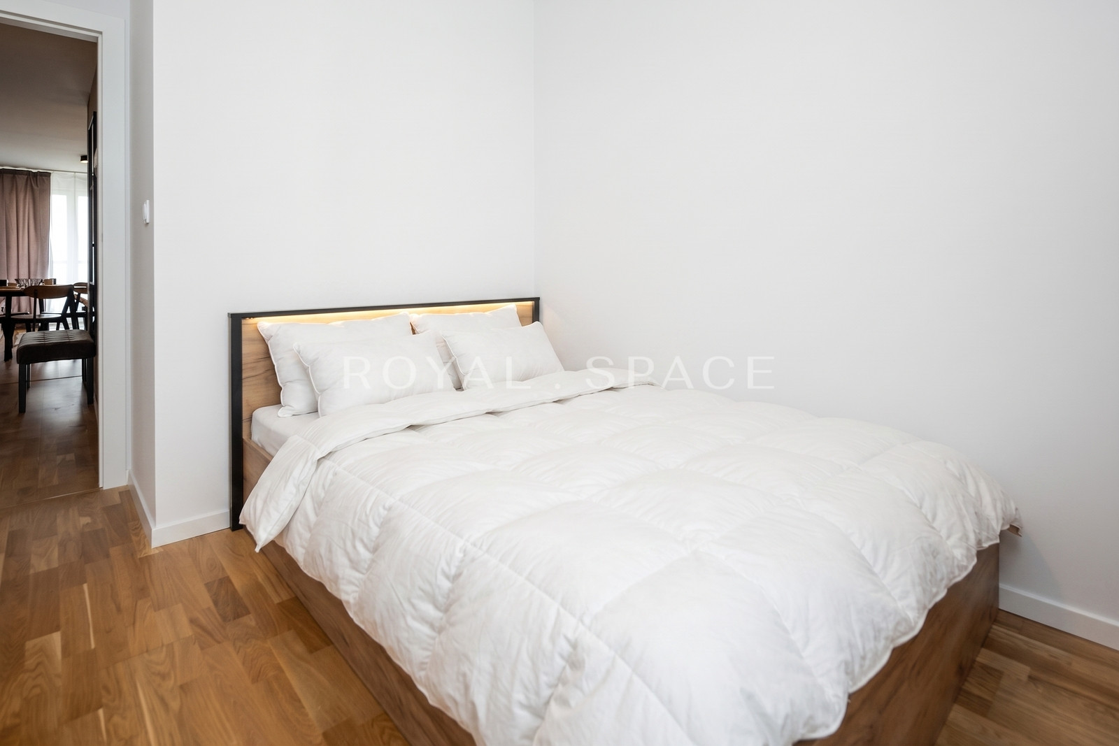 Modern 3-room apartment near the Wisła River!