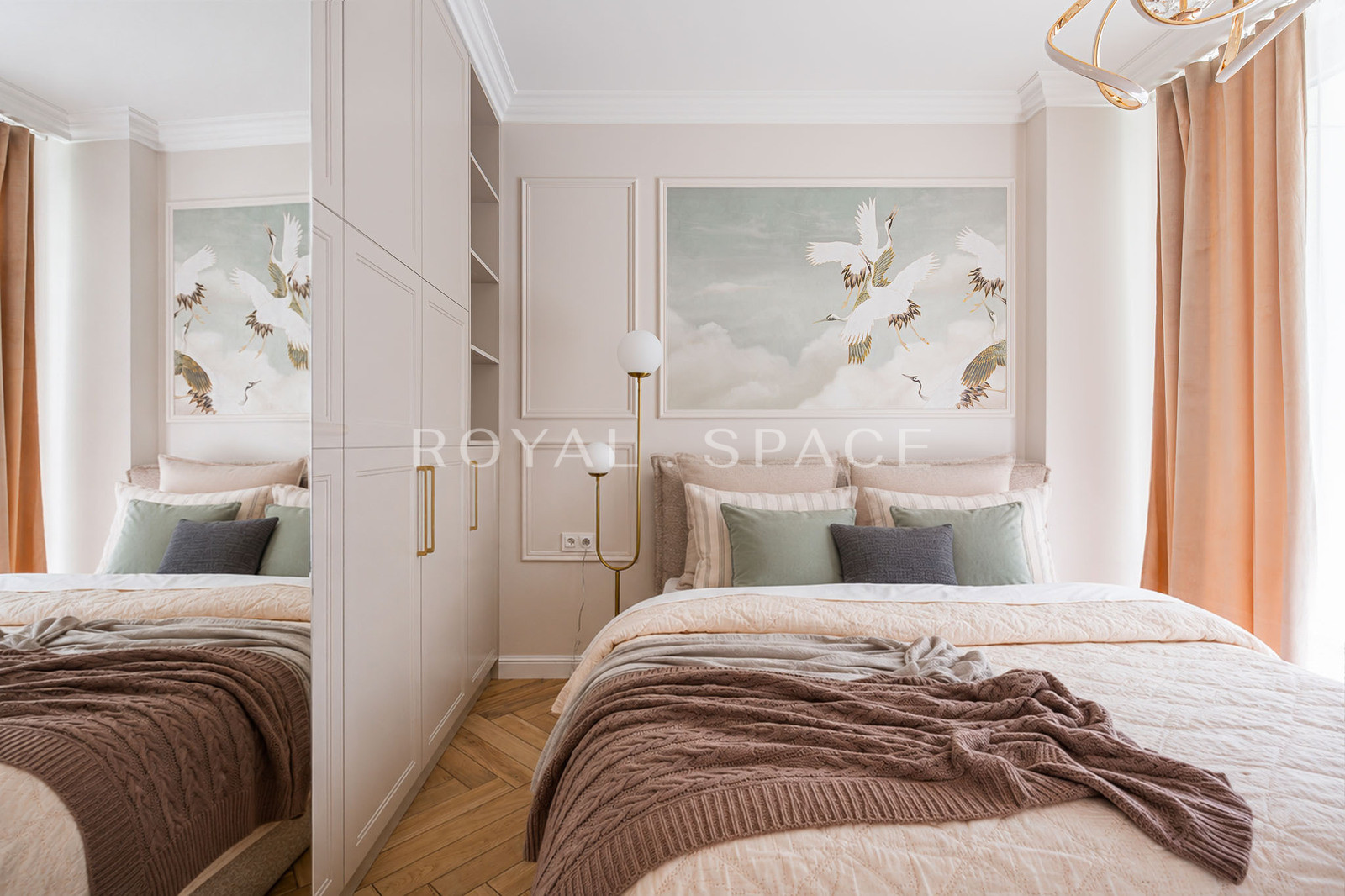 Modern Apartment in the Heart of Warsaw | Chmielna