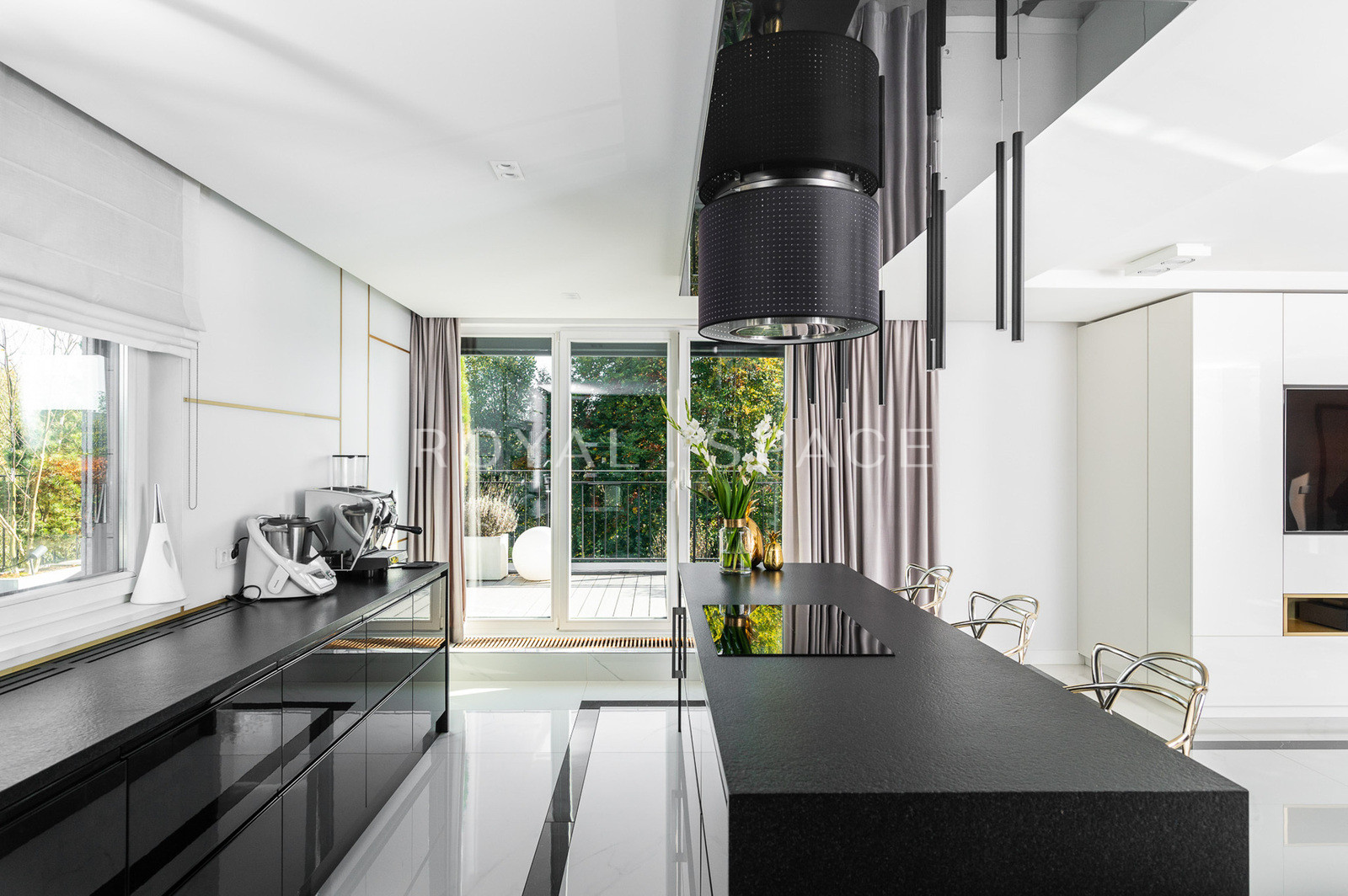 Luksusowy penthouse z tarasem przy Parku Dębnickim
