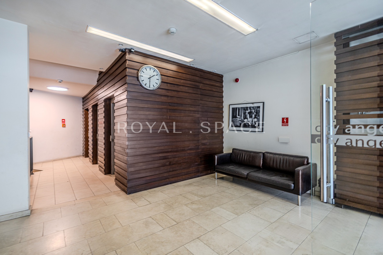 Beautiful apartment in Angel City!