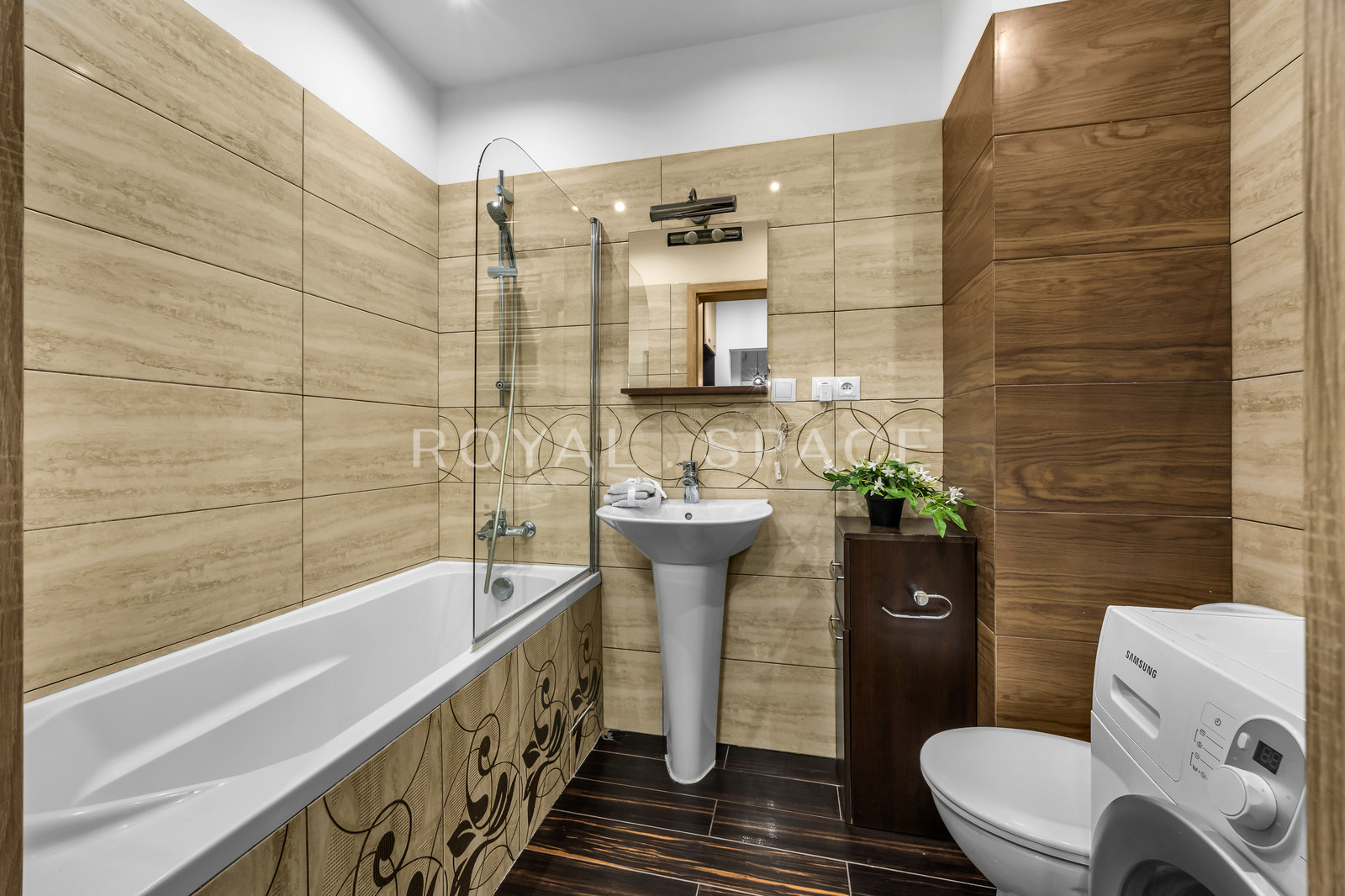 Funkcjonalny apartament koło Browarów Warszawskich