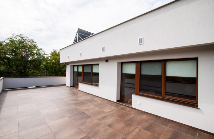 Wolnostojący dom na Woli Justowskiej