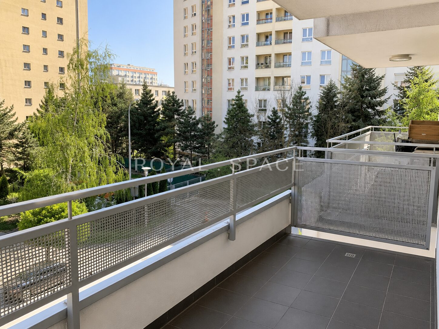 Затишна квартира в житловому комплексі Marina Mokotów