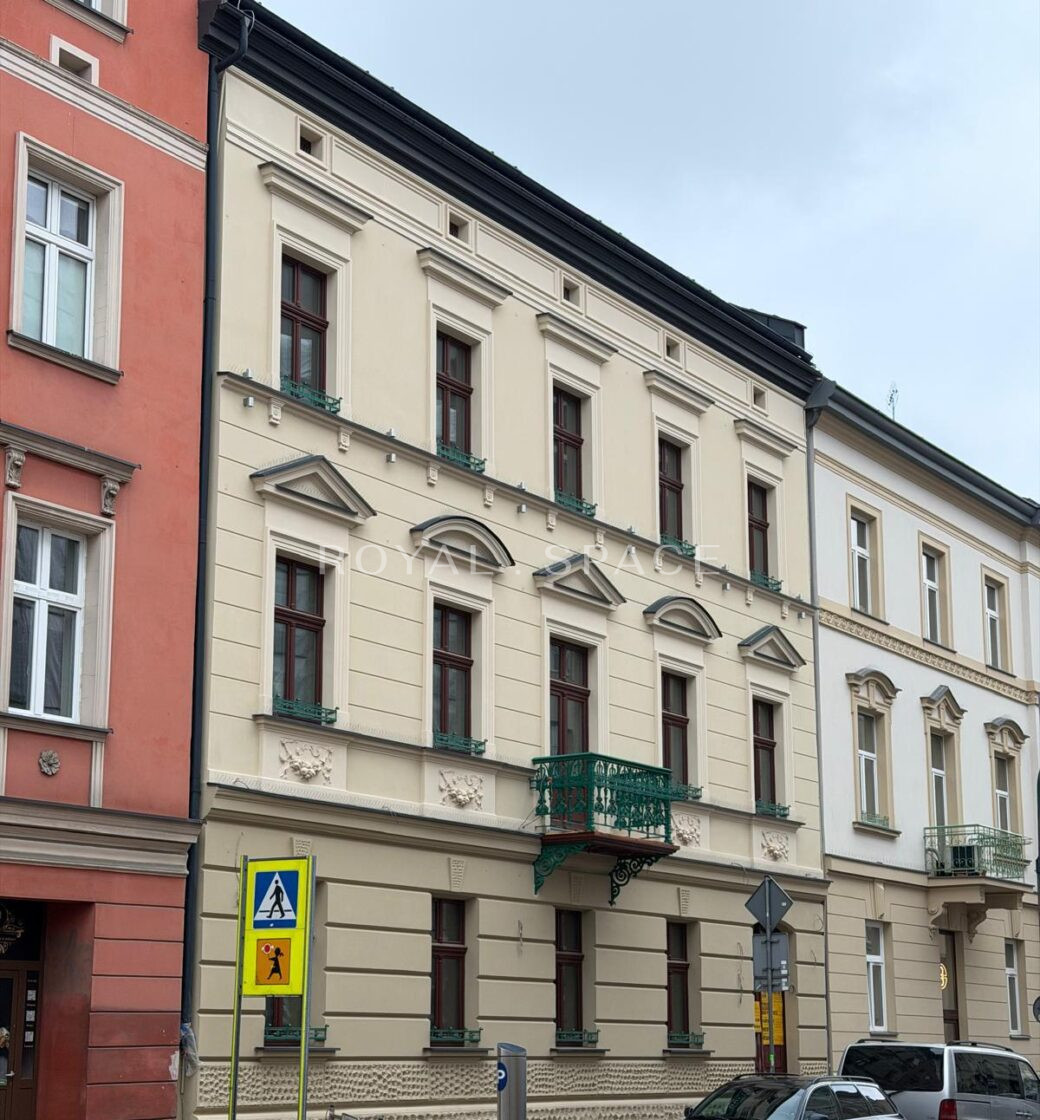 Історична кам’яниця поруч зі Старим Містом