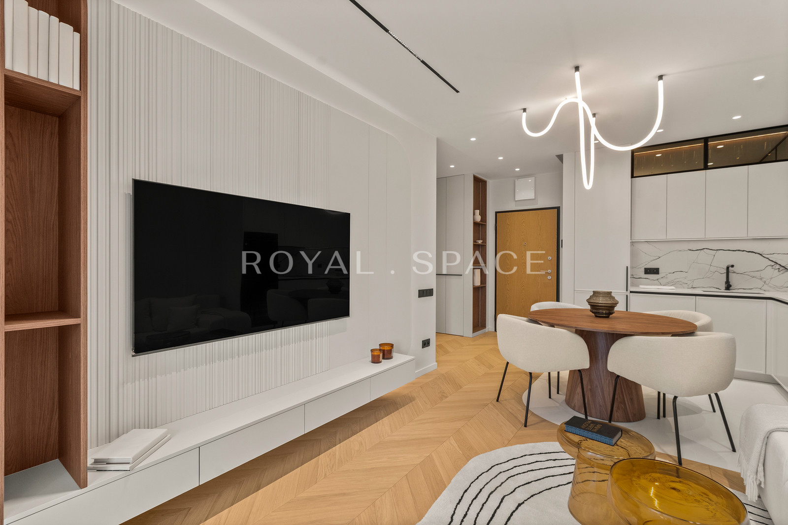New Premium Apartment | Metro | Wola