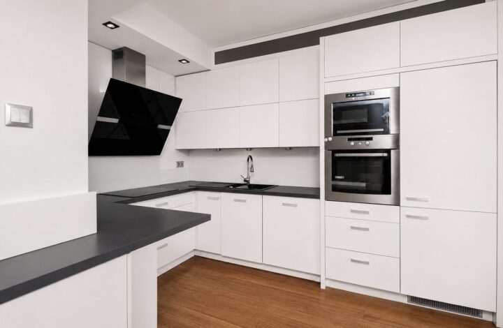 Apartament z przeszkleniami w Tarasy Verona
