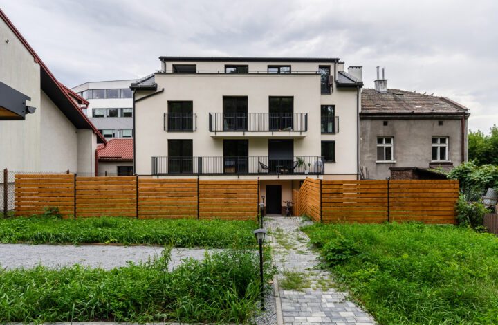 Charming Flat near Mateczny Roundabout!
