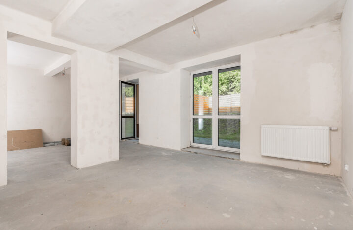 Charming Flat near Mateczny Roundabout!