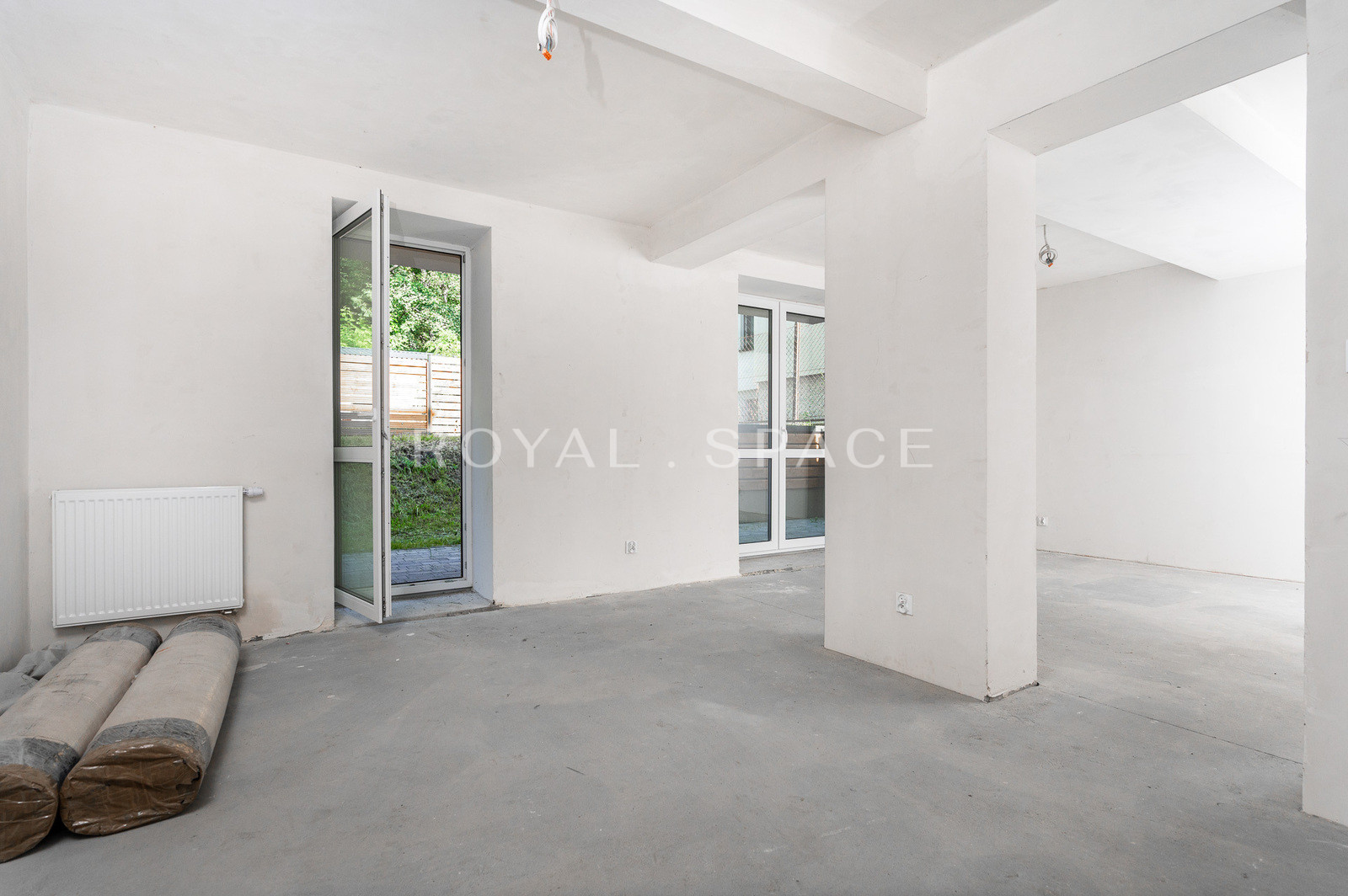 Charming Flat near Mateczny Roundabout!