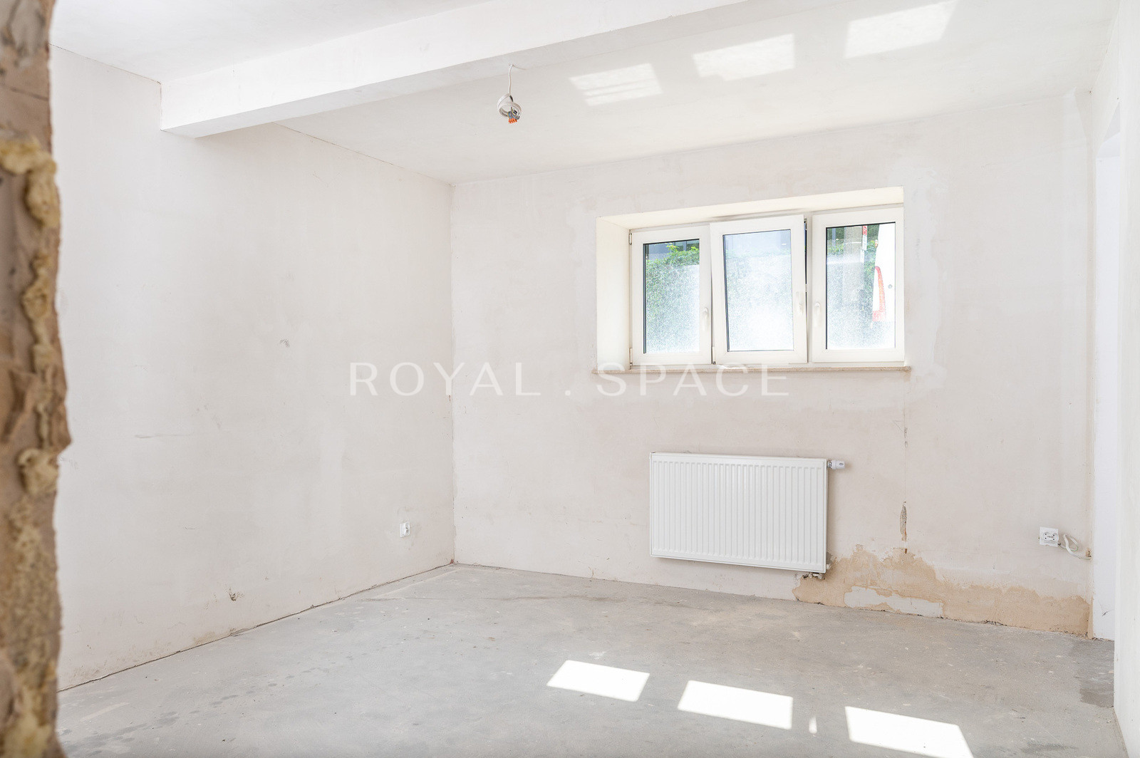 Charming Flat near Mateczny Roundabout!