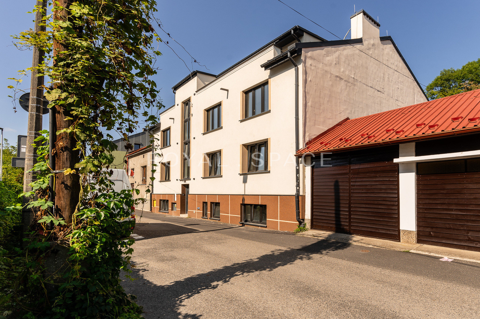 Charming Flat near Mateczny Roundabout!