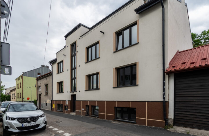 Charming Flat near Mateczny Roundabout!