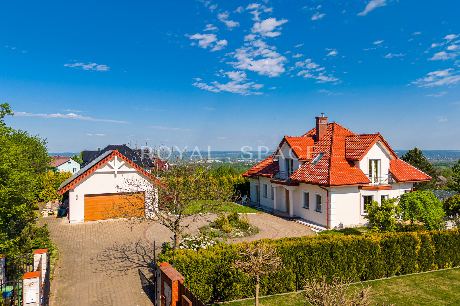 Rezydencja z widokiem na panoramę Krakowa