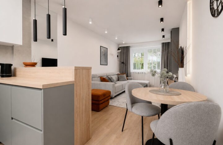 Functional and modern apartment with a balcony!