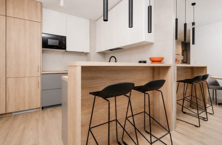Functional and modern apartment with a balcony!