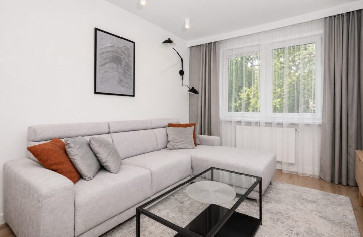 Functional and modern apartment with a balcony!