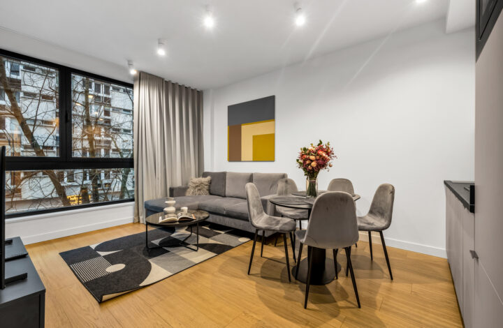 Nowoczesny apartament z loggią w stolicy!