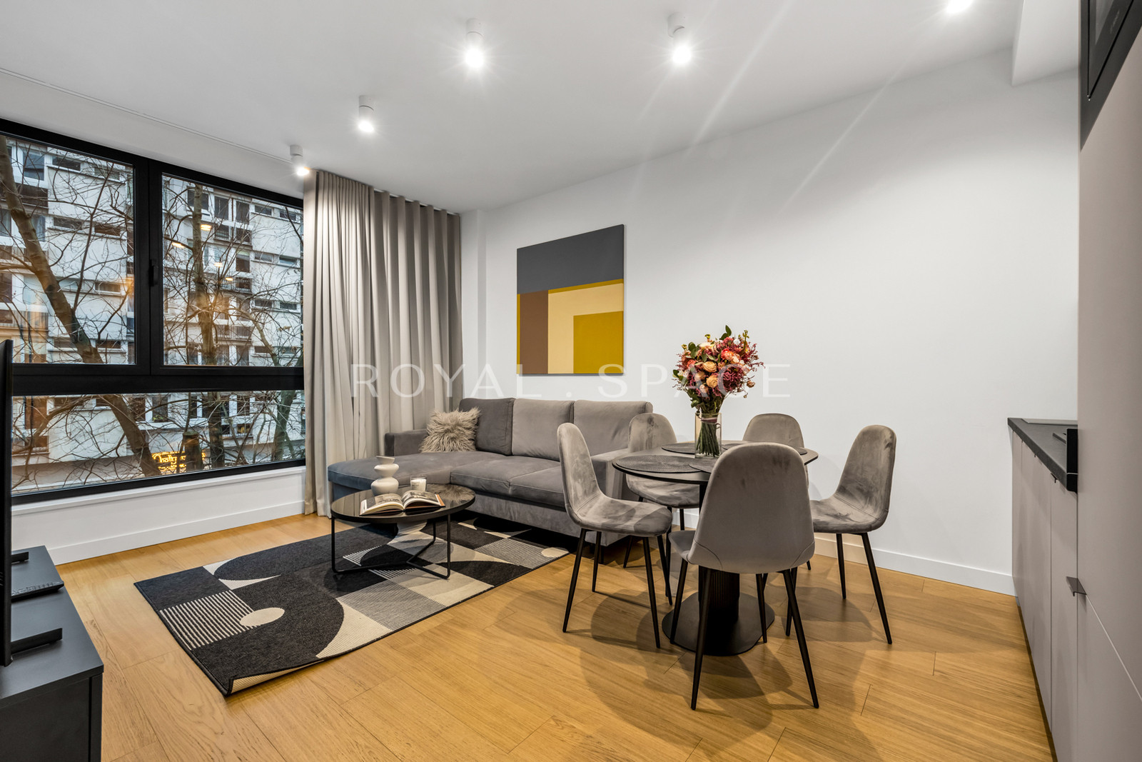 Nowoczesny apartament z loggią w stolicy!
