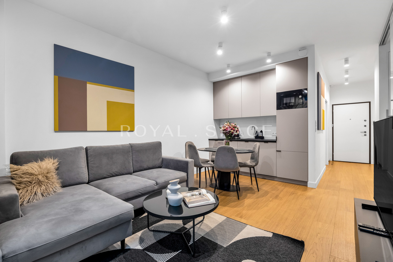 Nowoczesny apartament z loggią w stolicy!