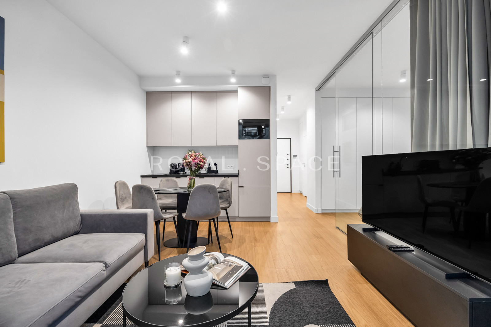 Nowoczesny apartament z loggią w stolicy!