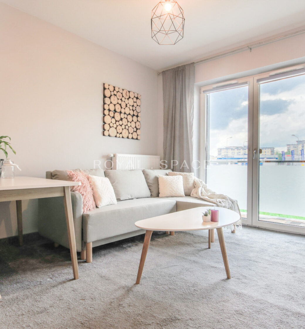Bright Apartment in Ruczaj | Bunscha Park