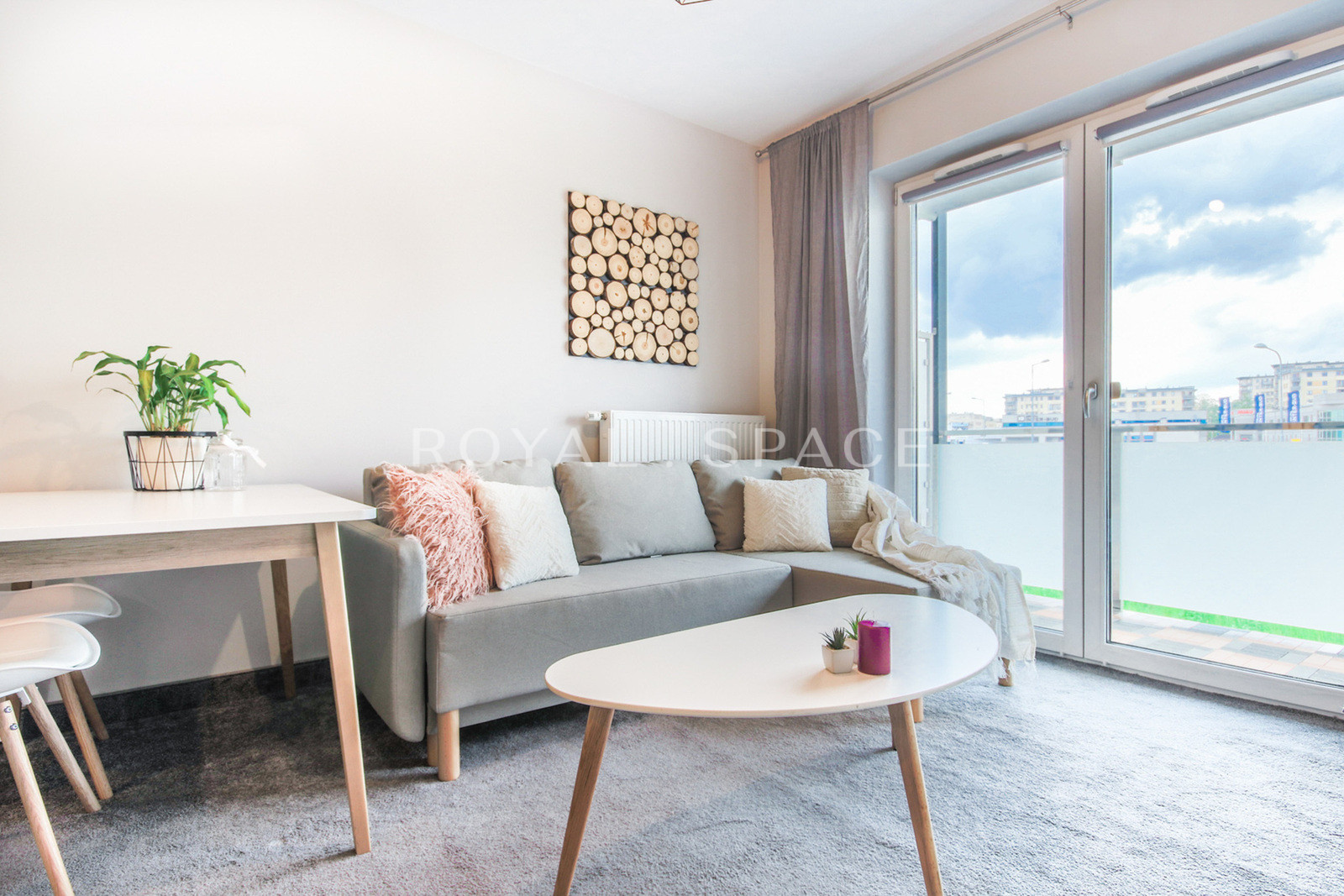 Bright Apartment in Ruczaj | Bunscha Park